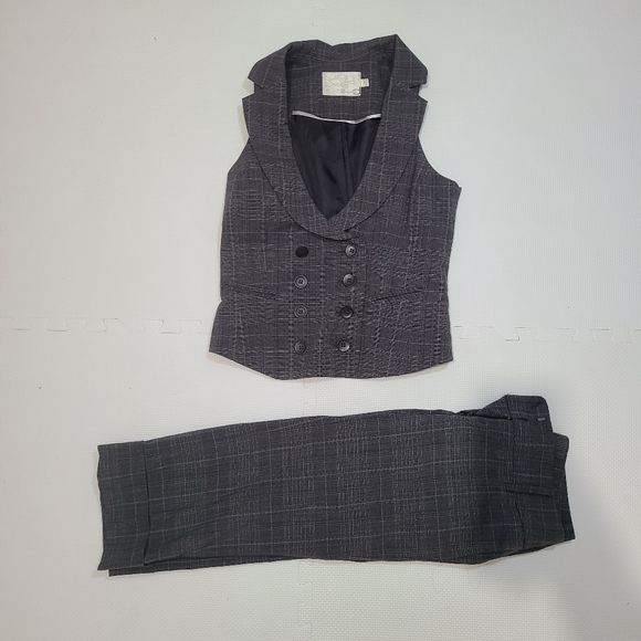Dynamite Plaid Vest Short Co ord Suit Set - Picture 4 of 10